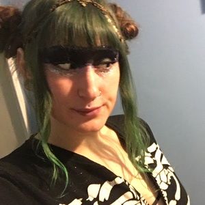 Meet your Posher, Kelley